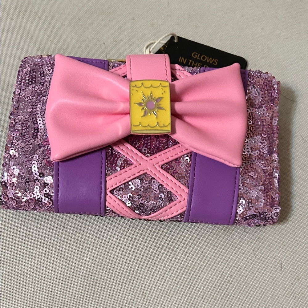 Disney Princess Glow-in-the-Dark Tags